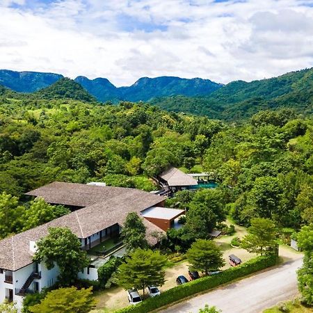 Rain Tree Khao Yai Hotel Pak Chong Zewnętrze zdjęcie